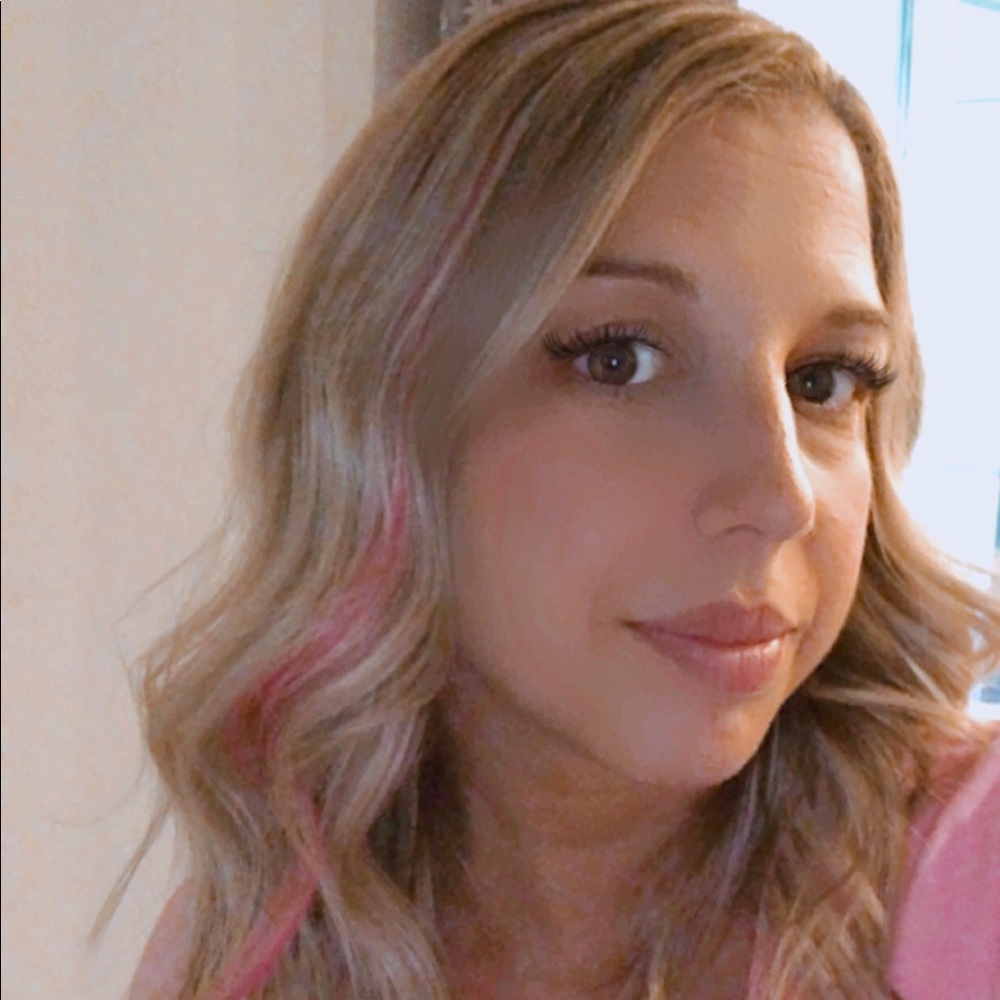 Meet your Posher, Kristin